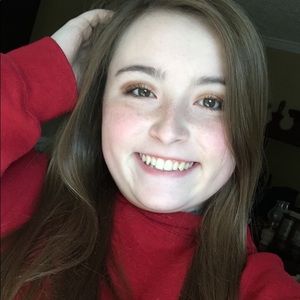 Meet your Posher, Abby